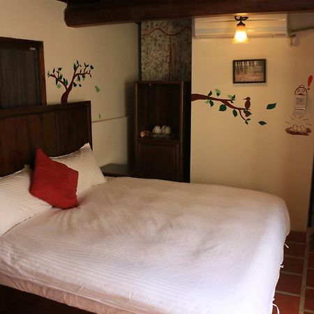 Longmen Inn Bed&Breakfast Jinning Exterior foto